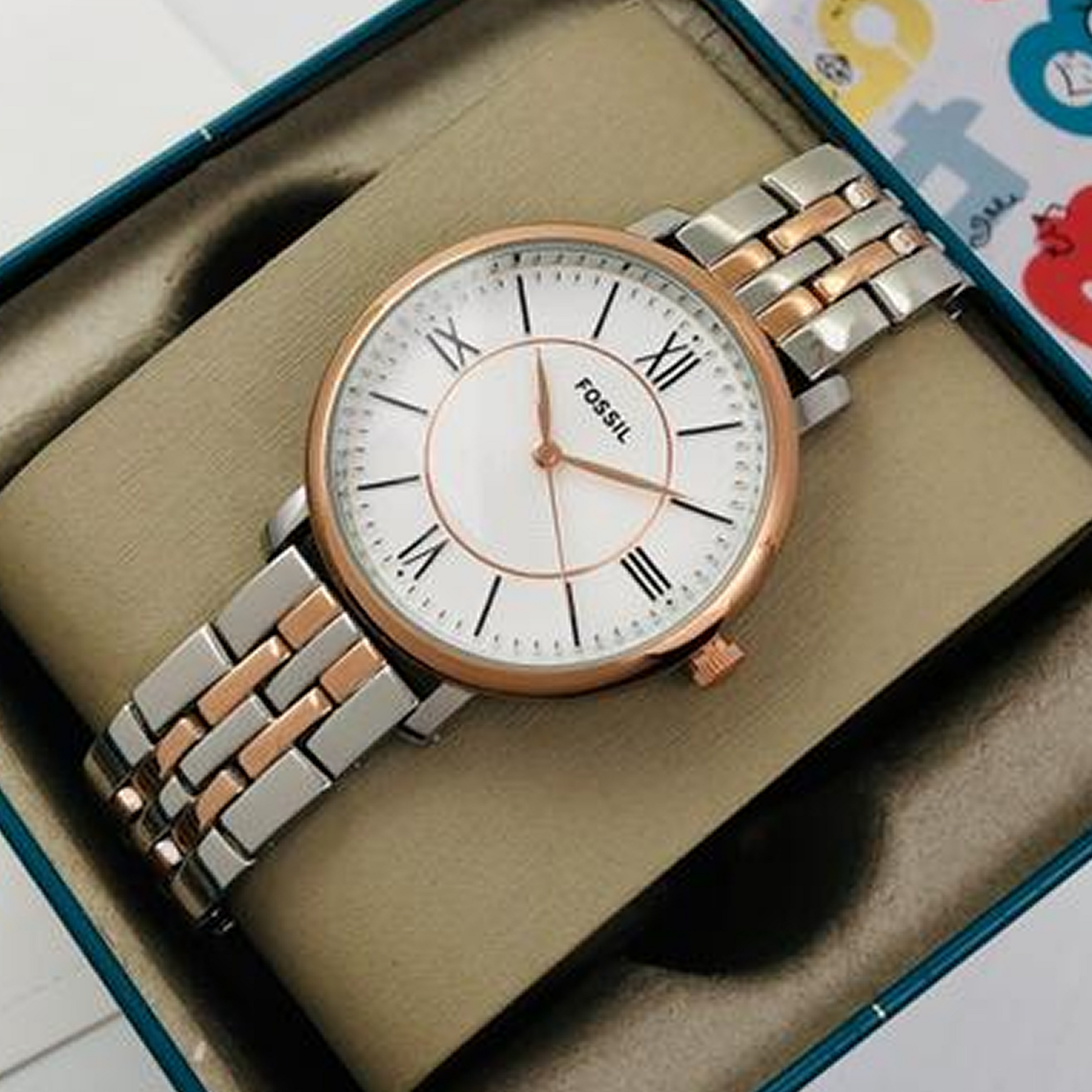 Foossiil Women White Analogue Watch ChronoMist