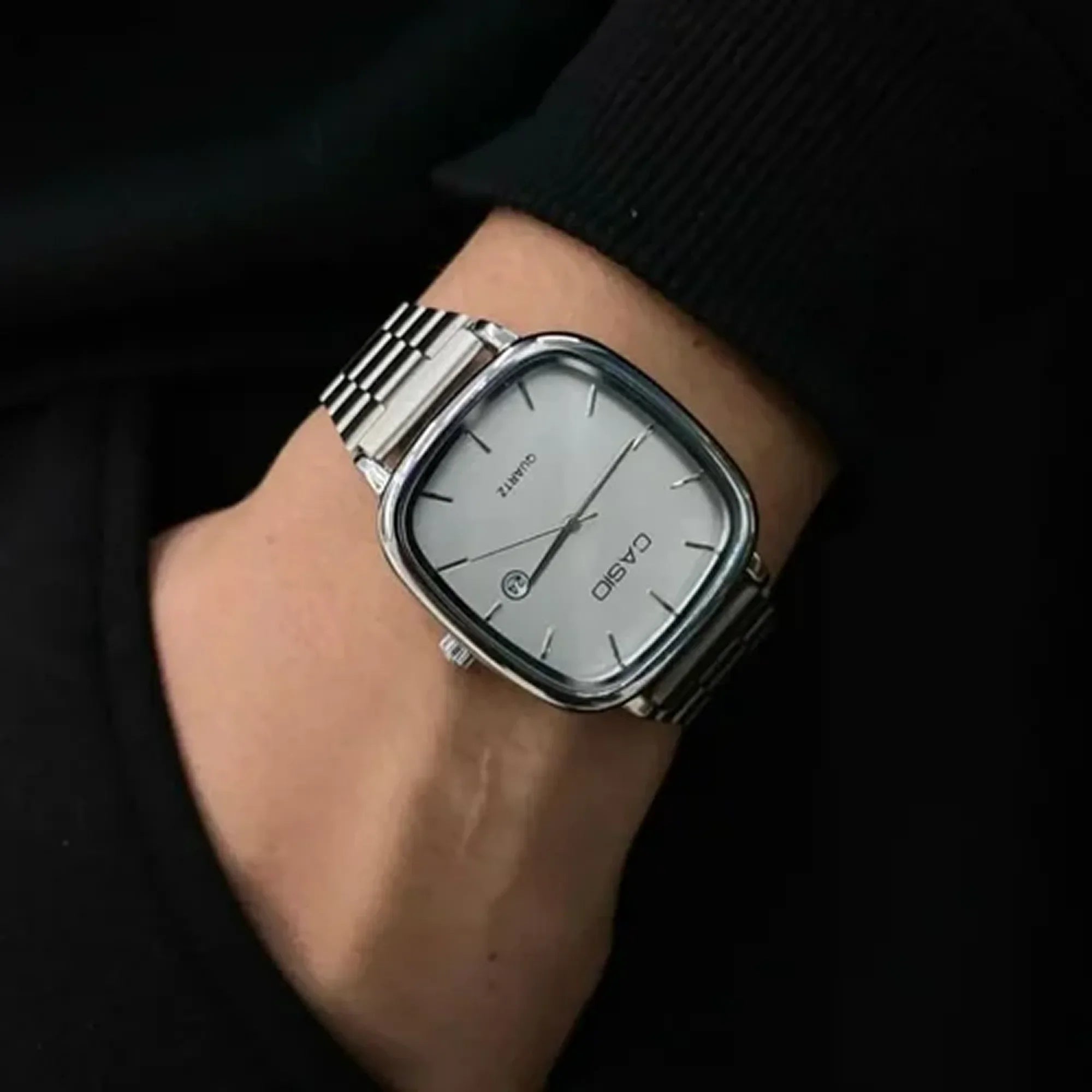 Cassio Quartz Watch Vintage Pearl Silver ChronoMist