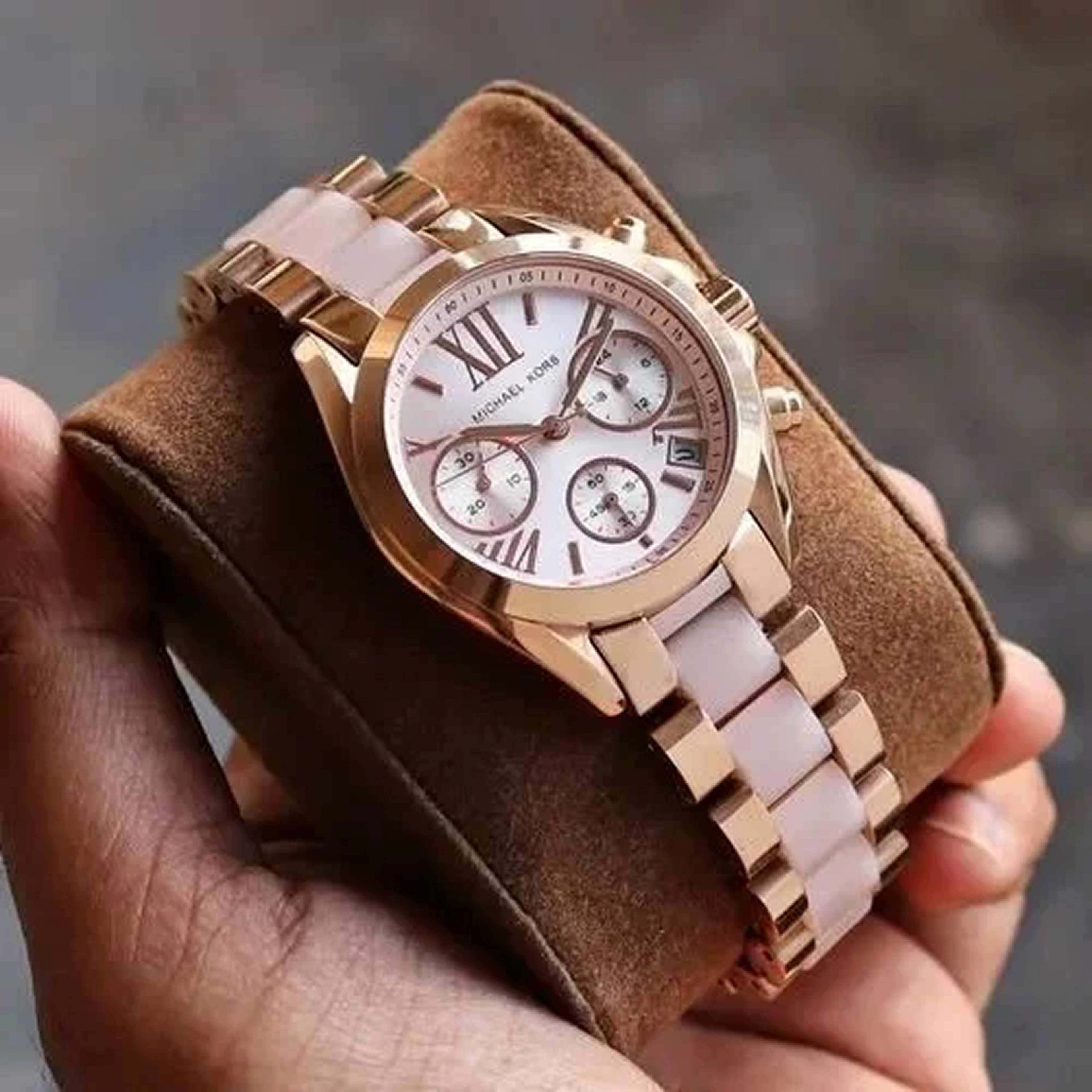 Michaeel Koorrs Analog Rose Dial Women's Watch ChronoMist